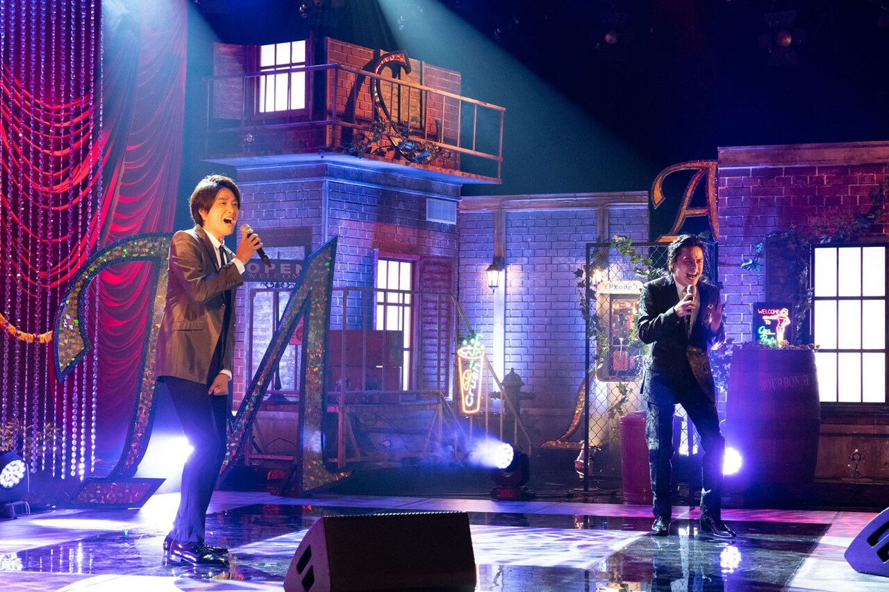 井上芳雄＆中川晃教が「影を逃がれて」披露、「ハデスタウン」出演者も