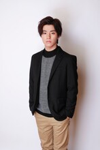 醍醐虎汰朗扮するジム。