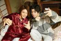 映画「ツナガレラジオ～僕らの雨降Days～」より。