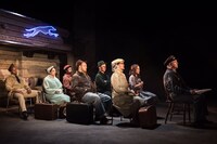 「VIOLET」ロンドン公演より（Photo by Scott Rylander）