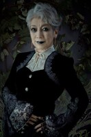 中尾ミエのビジュアル。