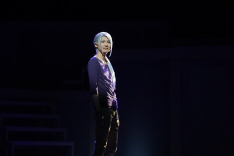 上田堪大演じる雪白東。