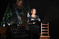 本多劇場グループ next「DISTANCE-TOUR-」愛知・穂の国とよはし芸術劇場PLAT アートスペース公演より。（撮影：成田智広）