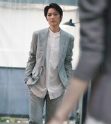 「CanCam」2020年10月号（小学館）より、七海ひろき。