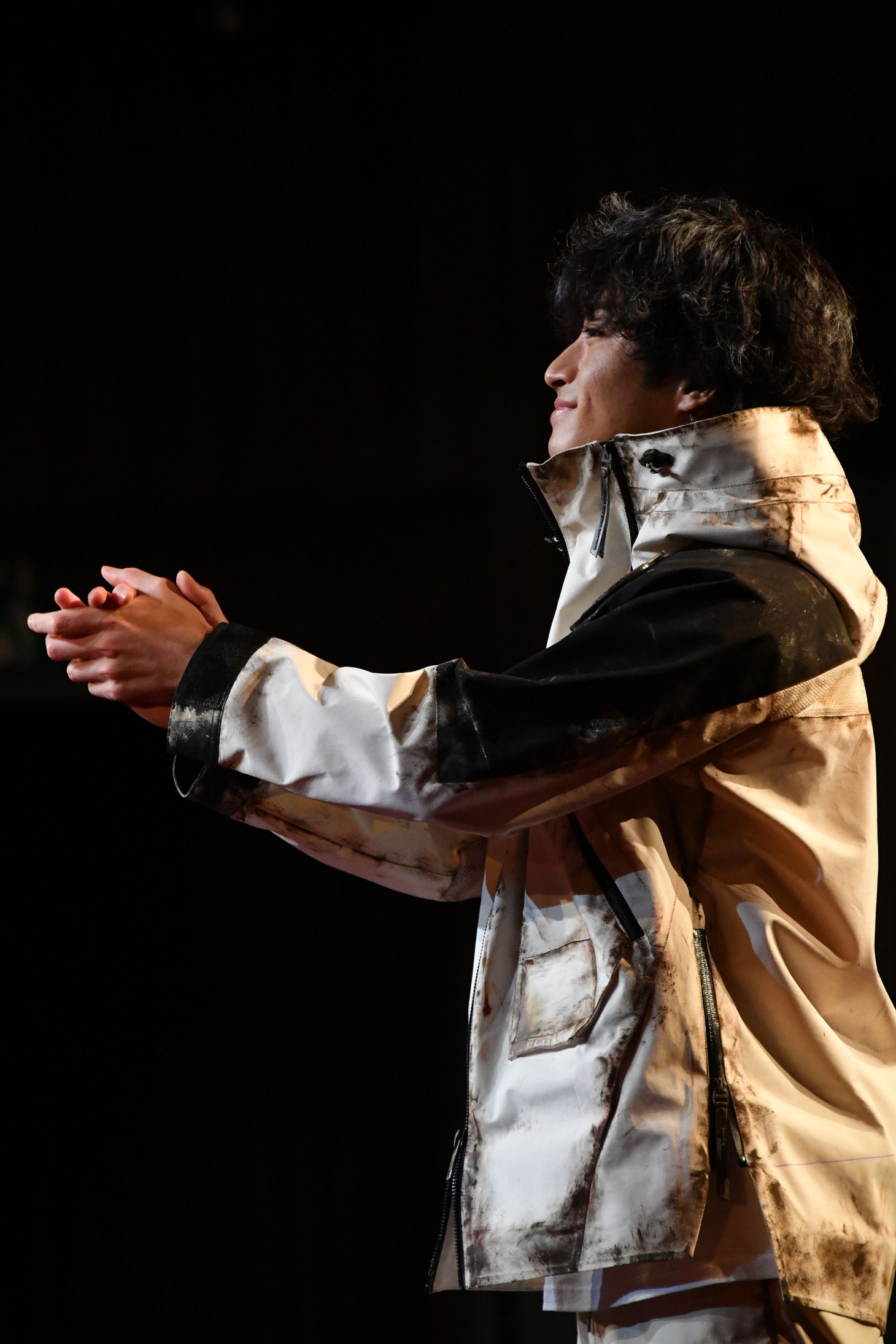 「CALL」より。（写真提供：東宝株式会社演劇部）