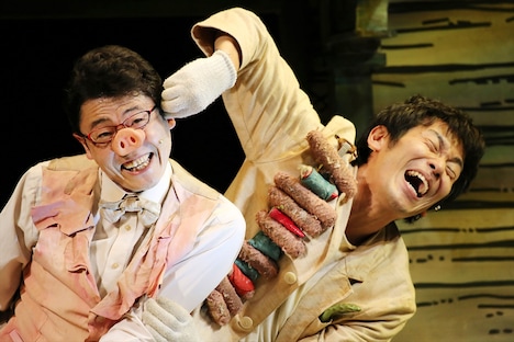 「フランドン農学校の豚～注文の多いオマケ付き～」より。（撮影：梁丞佑）