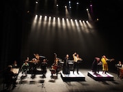 音の絵本「新倉健と鳥取にゆかりのある音楽家による『朗読と音楽で楽しむ宮沢賢治の世界』」より。