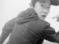 うっすらと見える、銀色の「アニー」ロゴ。ジョエル・ビショッフの新演出に変わったタイミングのもので、 “century twenty one”の文字が添えられている。