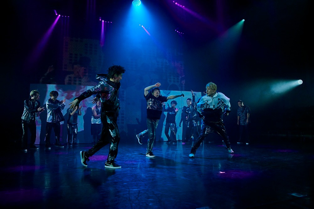 「WASABEATS featuring Love Junx」より。