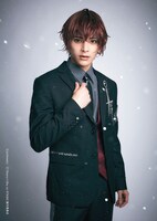 坪倉康晴扮する土萌羊。