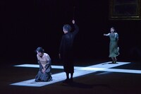 PARCO劇場 オープニング・シリーズ「ゲルニカ」フォトコールより。