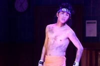 「サウナーマン ザ・ステージ ～汗か涙なら問題ない～」より。