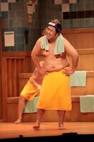 「サウナーマン ザ・ステージ ～汗か涙なら問題ない～」より。