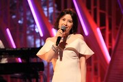 フジテレビ系「MUSIC FAIR」より、宮澤エマ。(提供:フジテレビ)