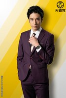 宮澤佑扮する三城友則。