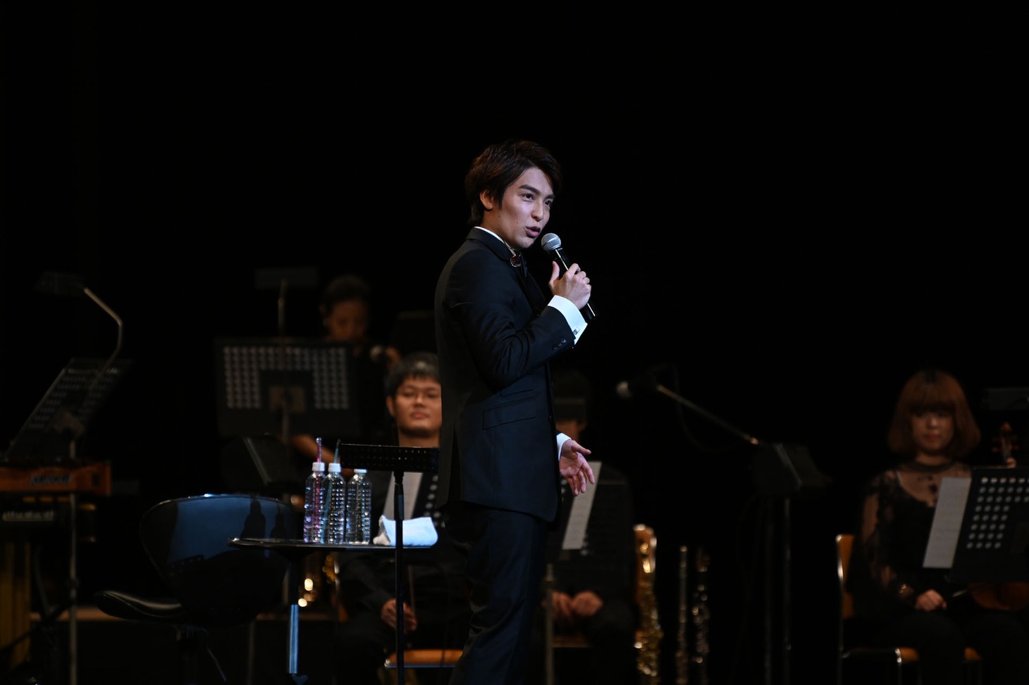 「海宝直人 芸能活動25周年記念コンサート」より、海宝直人。（Photo by Hideo Nakajima）