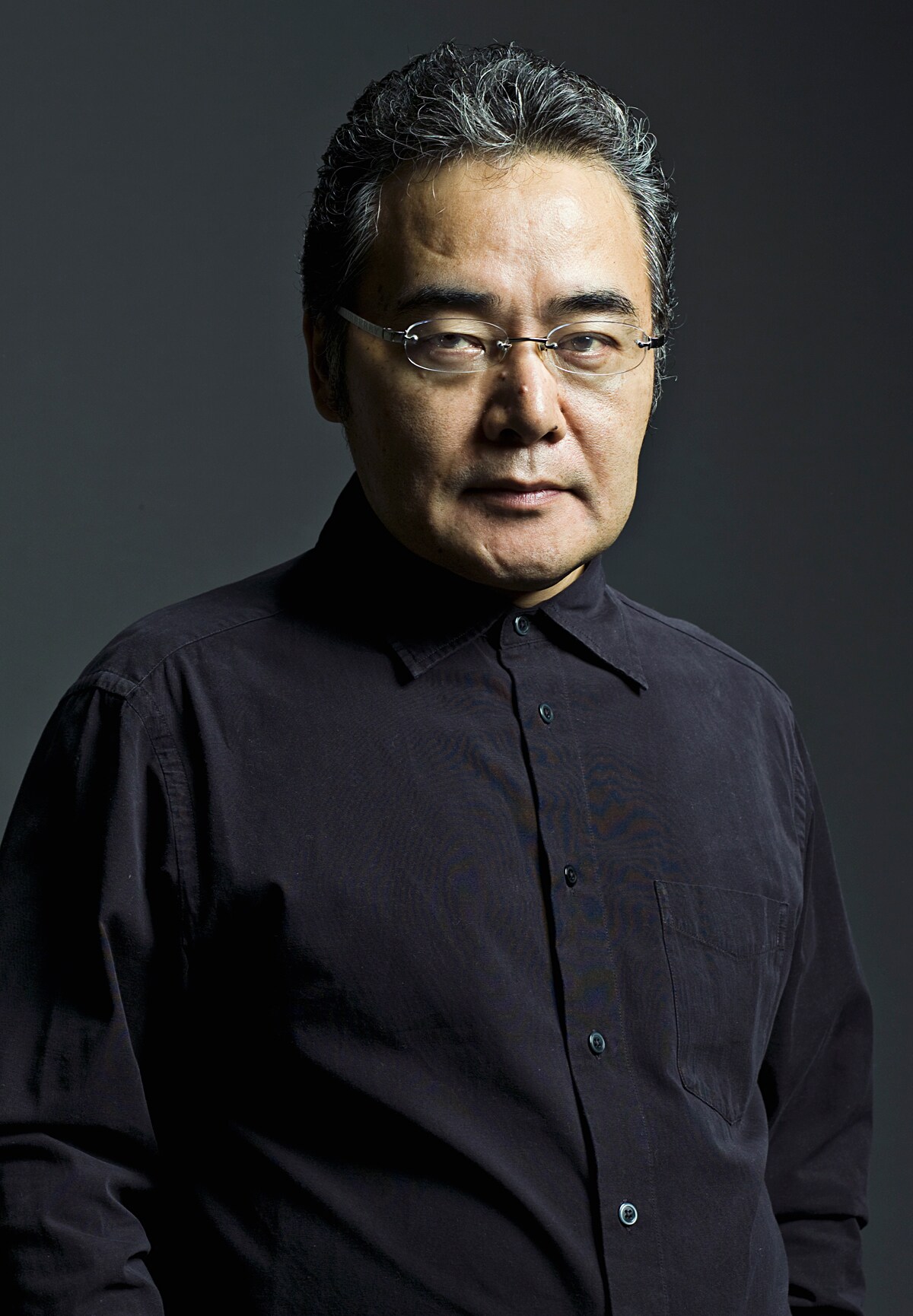 岩松了がピッコロ劇団「ホクロのある左足」22年ぶり再演で別役実戯曲に初挑戦