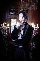 鵜飼主水のキャラクタービジュアル。