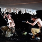 宮沢氷魚&大鶴佐助が取り残された兵士の“闘い”に挑む「ボクの穴、彼の穴。」開幕