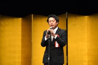 第64回岸田國士戯曲賞授賞式より、谷賢一。