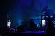 KAAT神奈川芸術劇場プロデュース「音楽劇『銀河鉄道の夜2020』」より。(撮影:中村彰)