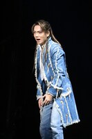 ミュージカル「モーツァルト！」2018年公演より、山崎育三郎扮するヴォルフガング・モーツァルト。（写真提供：東宝演劇部）