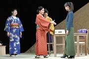 劇団青年座 第243回公演「ブルーストッキングの女たち」より。（撮影：坂本正郁）