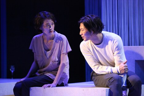 PLAY/GROUND Creation「BETRAYAL 背信」side-Bの公演より。（撮影：保坂萌）