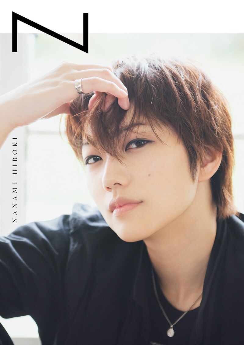 七海ひろき 写真集「N」表紙