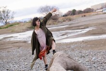 水越朋 新作ソロダンス公演「SOUP」ビジュアル