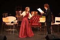 「precious moment 佐藤隆紀×神田沙也加」より。