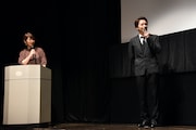左から中井美穂、小池徹平。