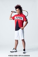 岡本悠紀扮する鬼十次郎。