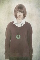 工藤遥扮する羽鳥チセ。