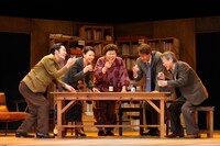 こまつ座 第134回公演「私はだれでしょう」より。（撮影：宮川舞子）