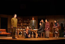 こまつ座 第134回公演「私はだれでしょう」より。（撮影：宮川舞子）