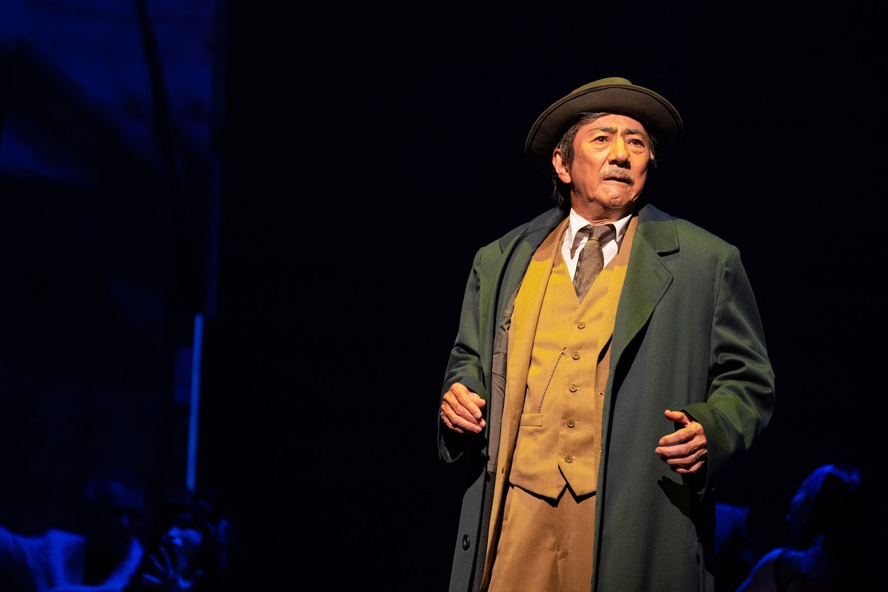 市村正親＆鹿賀丈史の「生きる」再演が開幕、「生き抜く力を共有できますように」