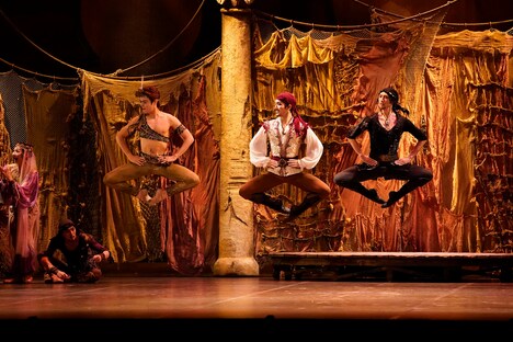 Tetsuya Kumakawa K-BALLET COMPANY Autumn 2020「海賊」ゲネプロより。(Photo by Hidemi Seto)