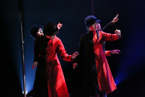 ミュージカル「アルジャーノンに花束を」公開舞台稽古より。（撮影：宮川舞子）