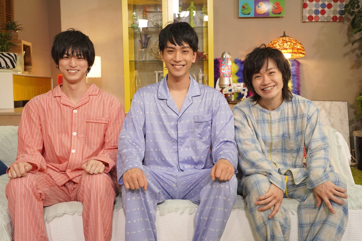 黒羽麻璃央ら出演のドラマ ただいま 小山内三兄弟 10月21日放送 舞台版も ステージナタリー