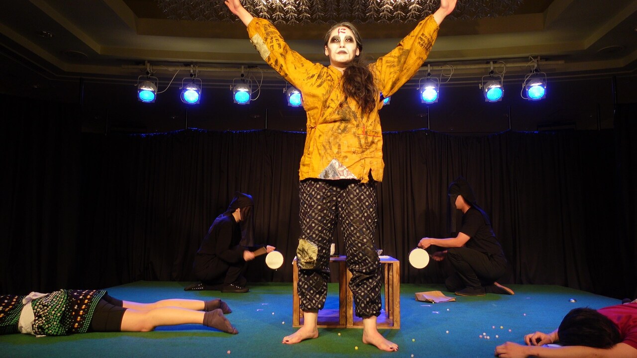 邪悪な妖怪の悪行を描く怪談、ナカゴー特別劇場「にっかいろとはっかいろ」配信