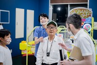 「ハッピーソング」出演者たちの様子。