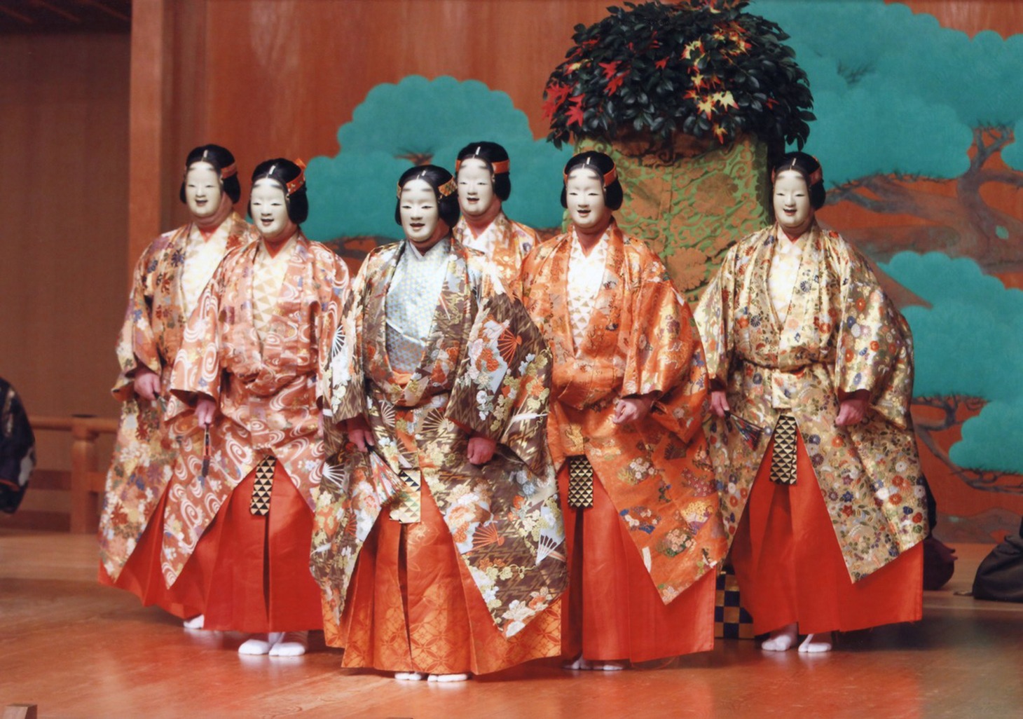 「紅葉狩 鬼揃」より。