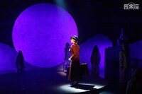 音楽座ミュージカル「SUNDAY」より。（撮影：二階堂健）(c)ヒューマンデザイン