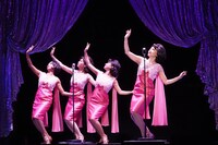 ミュージカル「ビューティフル」より。（写真提供：東宝演劇部）