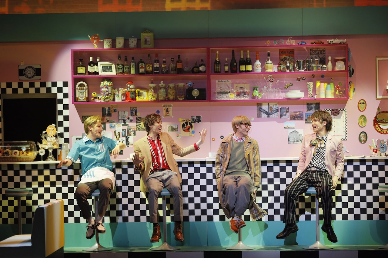 「Oh My Diner」開幕、プリンス役の三浦宏規「力を合わせて精一杯のコメディを」