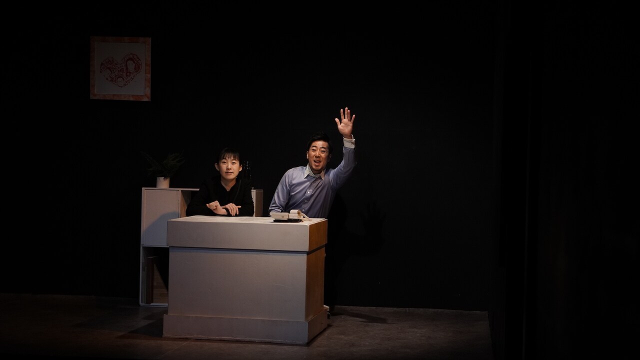 中薗菜々子のゾノノキカク「あきらめて家族」開幕、矢島弘一「期待以上の出来栄え」