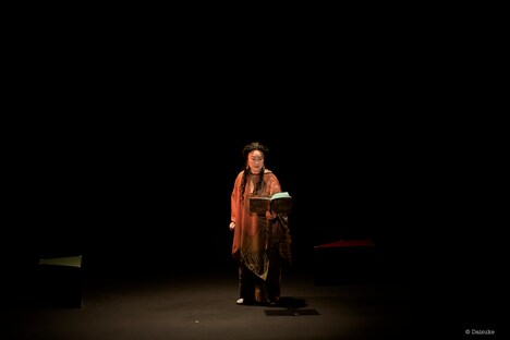 白石加代子「百物語」アンコール公演 第三弾よ利。筒井康隆「如菩薩団」。(c)Daisuke