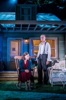 「みんな我が子」より。(c)Johan Persson