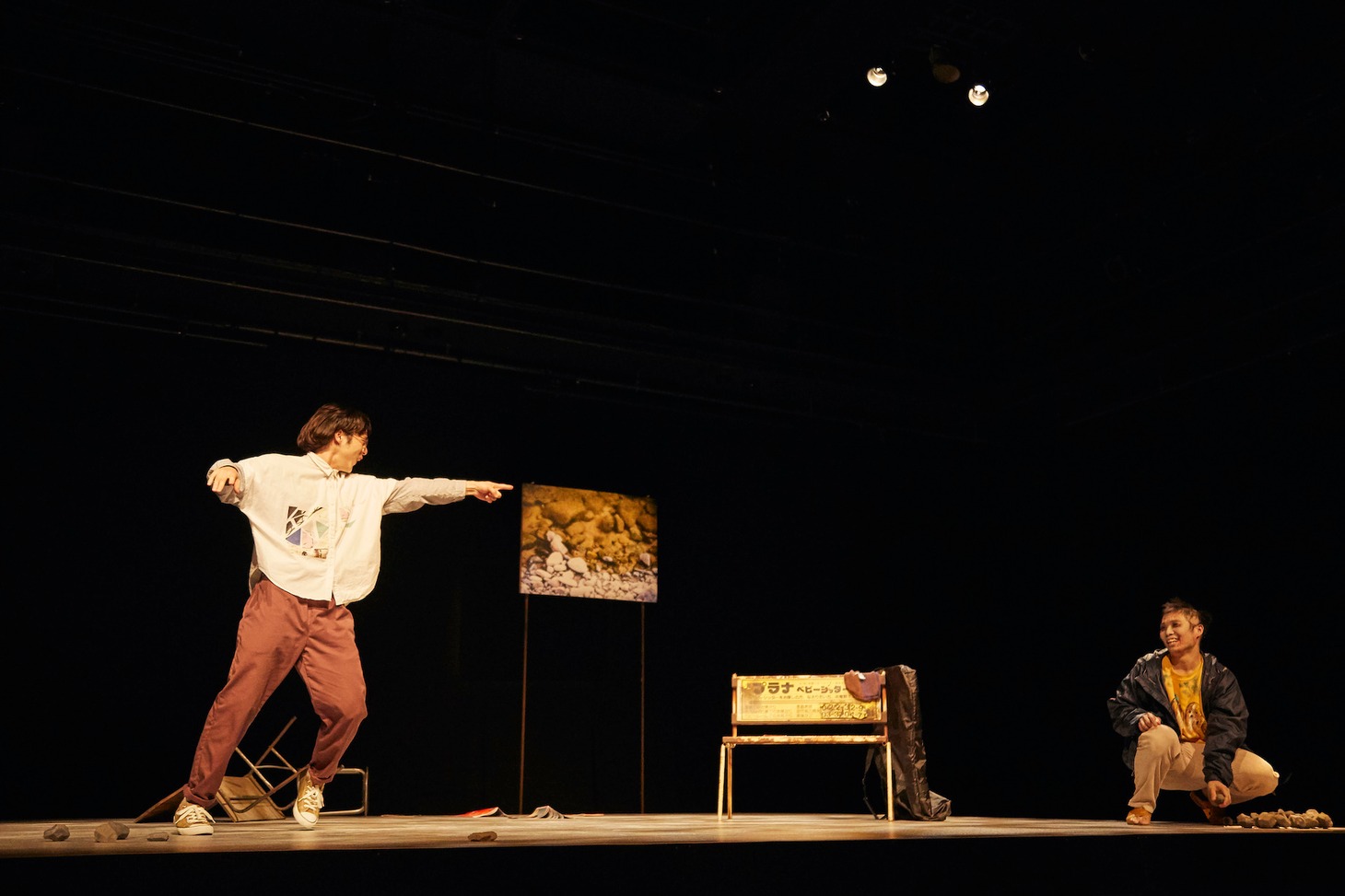 ハイバイ「投げられやすい石」ゲネプロより。（撮影：坂本彩美）